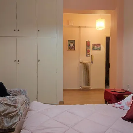 Mema's Tranquil In - Free Parking * Patras